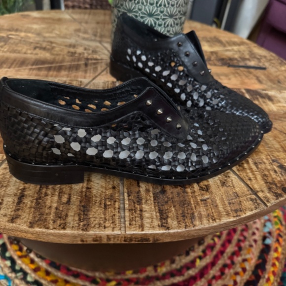 Freda Salvador Wish Studded Oxfords Size 7.5 - Picture 6 of 7